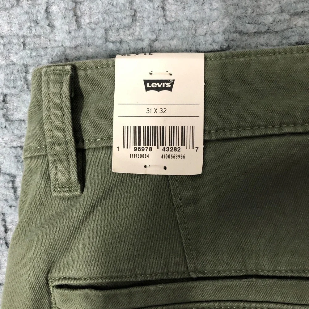 Levis XX Chino Pants Mens 31x32 Green Standard Taper Chicago Patch Stretch New
